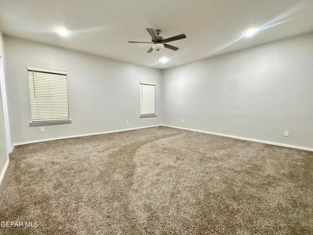 545 PASEO MODESTO Drive, El Paso, TX 79928