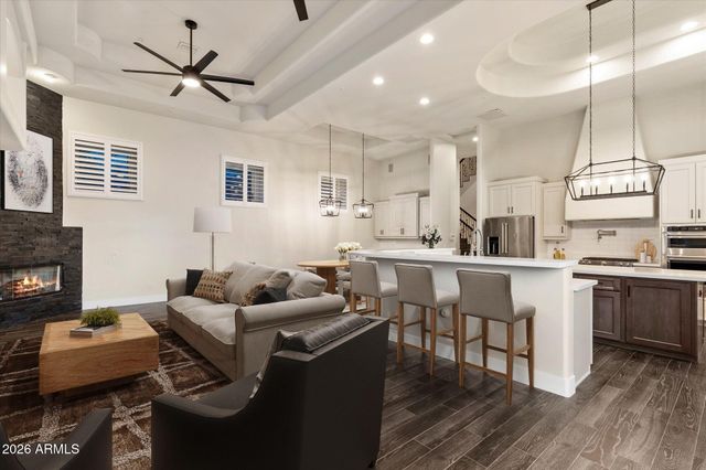 6123 W ALAMEDA Road, Glendale, AZ 85310