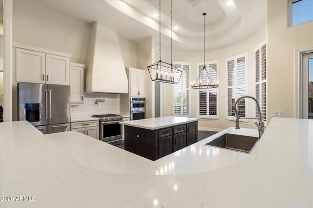 6123 W ALAMEDA Road, Glendale, AZ 85310