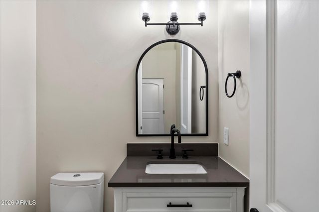 6123 W ALAMEDA Road, Glendale, AZ 85310