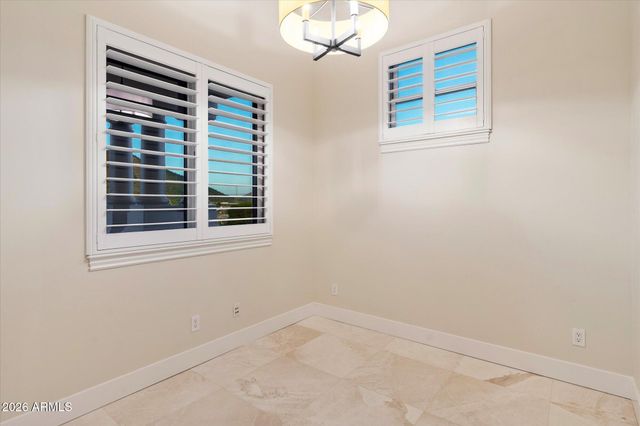 6123 W ALAMEDA Road, Glendale, AZ 85310