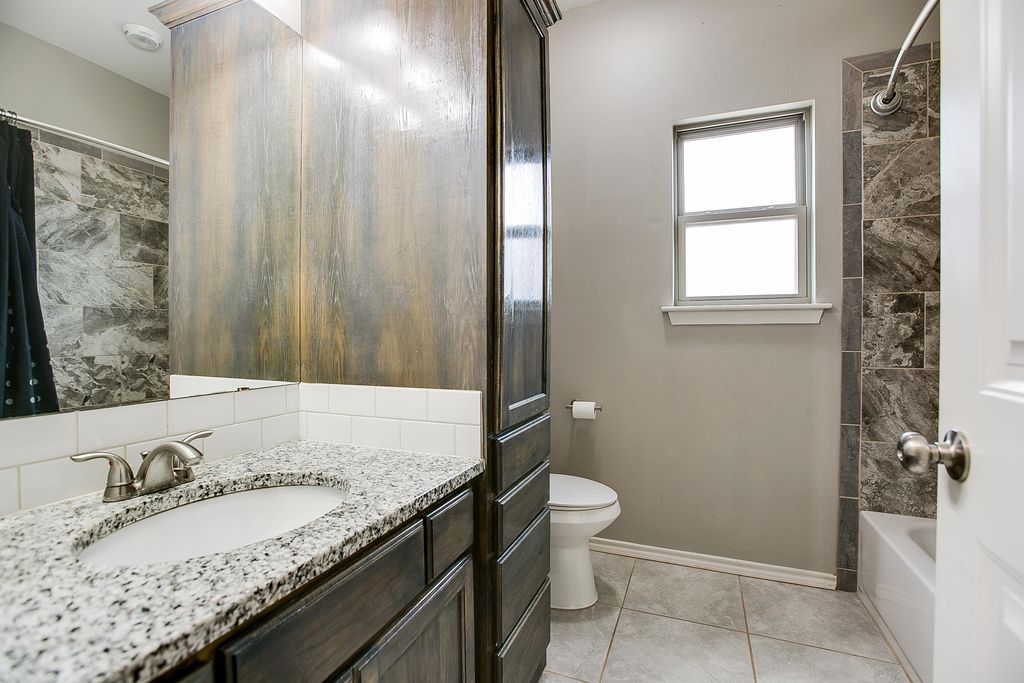 Image 26 of property listing at 8355 Panther Path, San Angelo, TX 76901