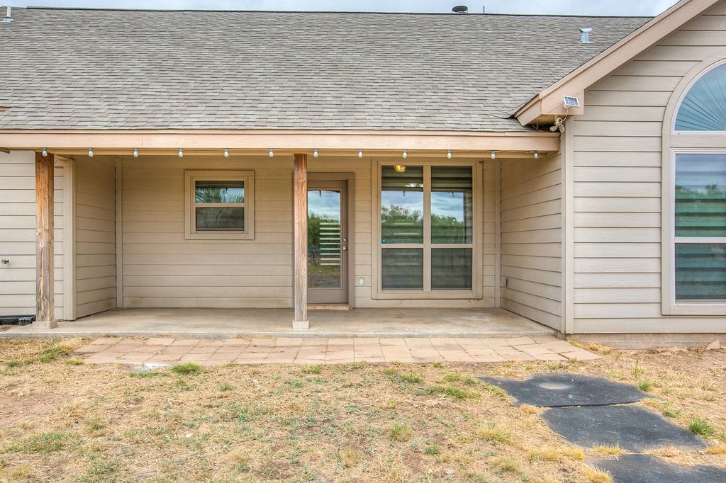 Image 34 of property listing at 8355 Panther Path, San Angelo, TX 76901
