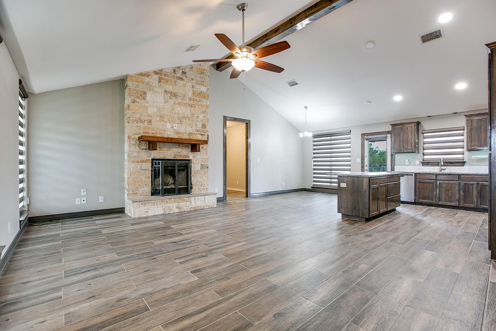 Image 6 of property listing at 8355 Panther Path, San Angelo, TX 76901
