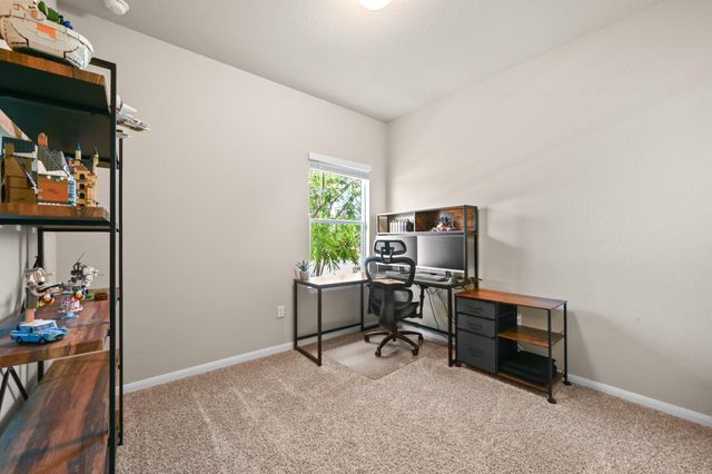 227 Hess DR, Kyle, TX 78640