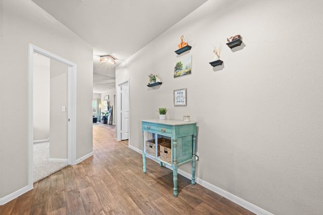 227 Hess DR, Kyle, TX 78640