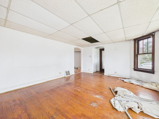 1036 22nd Avenue, Bellwood, IL 60104