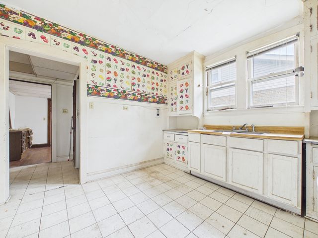 1036 22nd Avenue, Bellwood, IL 60104