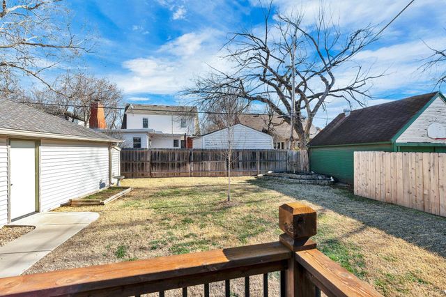 140 N Pinecrest, Wichita, KS 67208