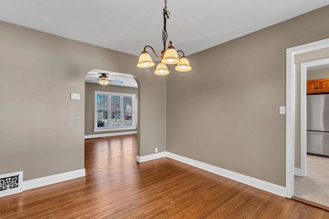 140 N Pinecrest, Wichita, KS 67208