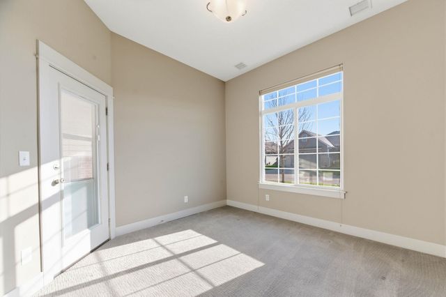 6375 W Venice Ct, Wichita, KS 67205