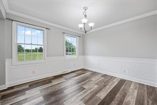 3251 Grandview Rd, Perry Twp, PA 16117