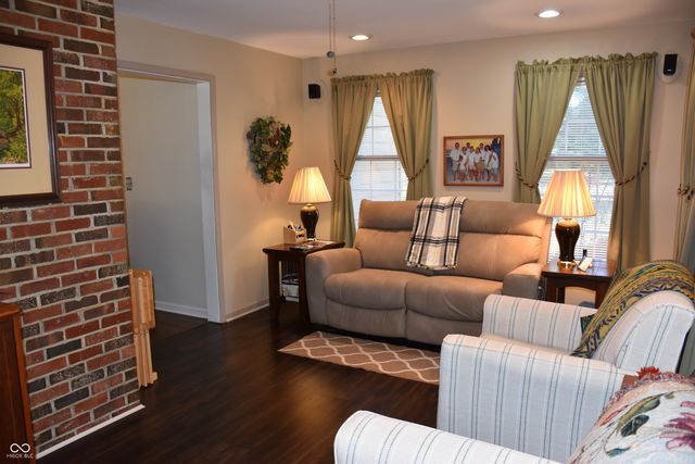 2432 E Stafford Place, Martinsville, IN 46151