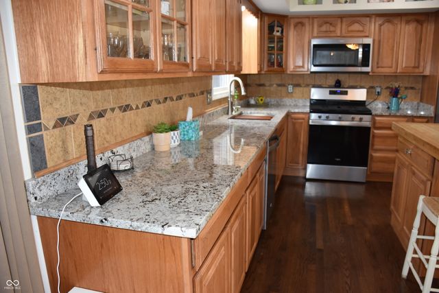 2432 E Stafford Place, Martinsville, IN 46151