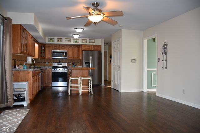 2432 E Stafford Place, Martinsville, IN 46151