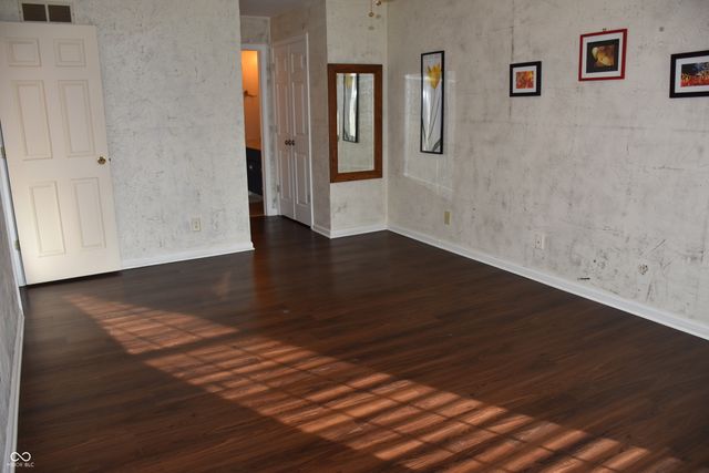 2432 E Stafford Place, Martinsville, IN 46151