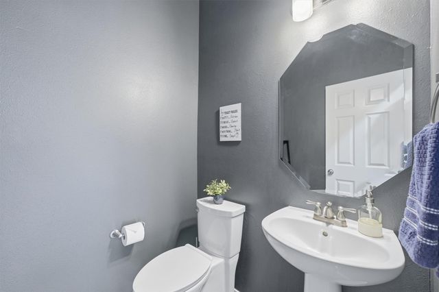 8515 Glenn Leigh Drive, Spring, TX 77379