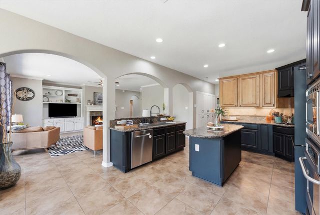 8515 Glenn Leigh Drive, Spring, TX 77379