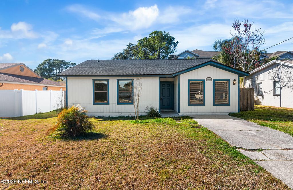 3890 EUNICE Road, Jacksonville, FL 32250