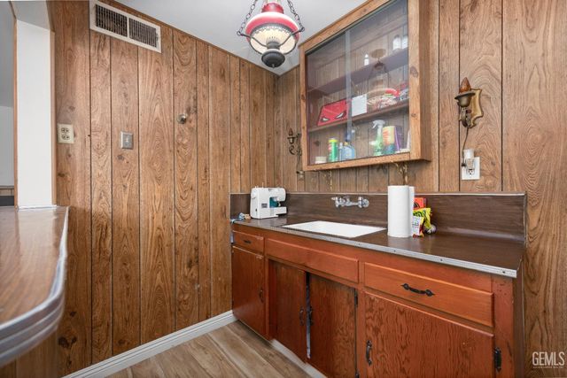 115 Irene Street, Bakersfield, CA 93305