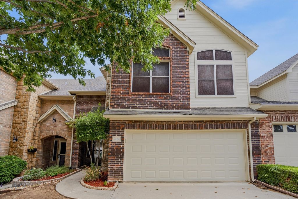 160 Greathouse Village, Decatur, TX 76234 — exterior