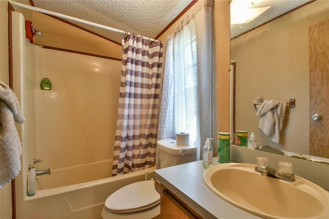 16225 Cherrystone Drive, Choctaw, OK 73020