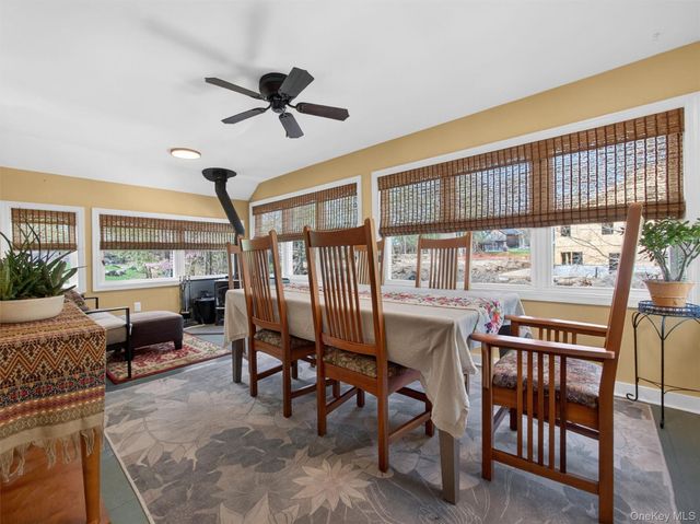 98 Greenbush Road, Tappan, NY 10983