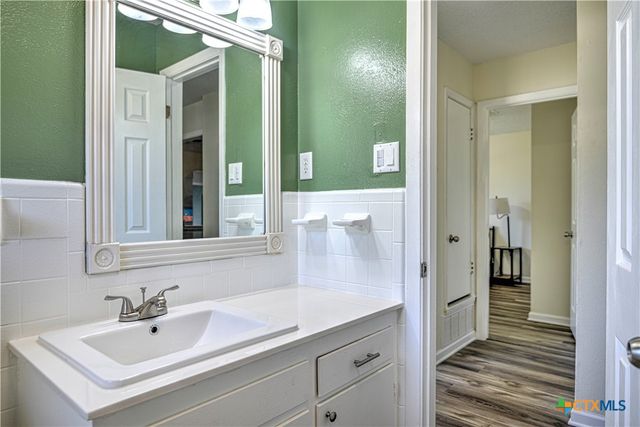 1614 Donna Avenue, Copperas Cove, TX 76522