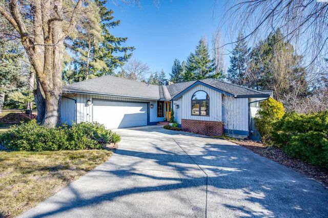 945 SW Alcora Dr, Pullman, WA 99163