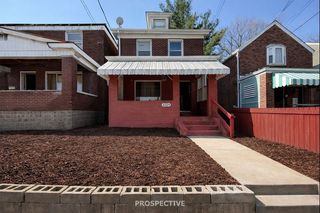 822 Shawnee St, E Pittsburgh, PA 15219