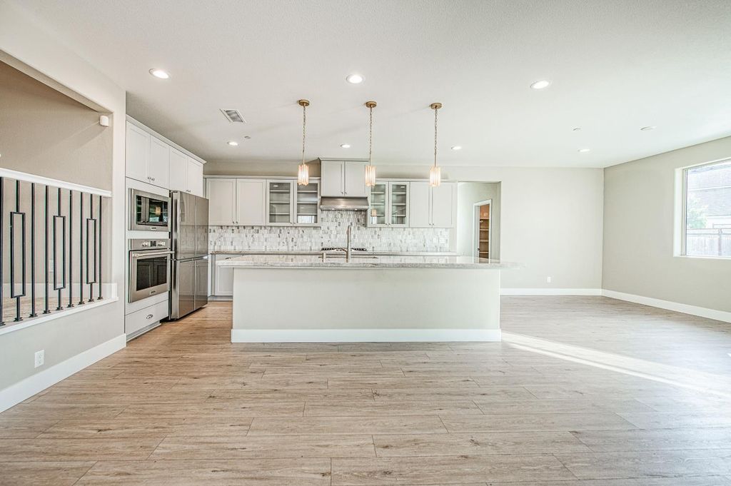 Image 21 of property listing at 4338 Monarch Place, Madera, CA 93636