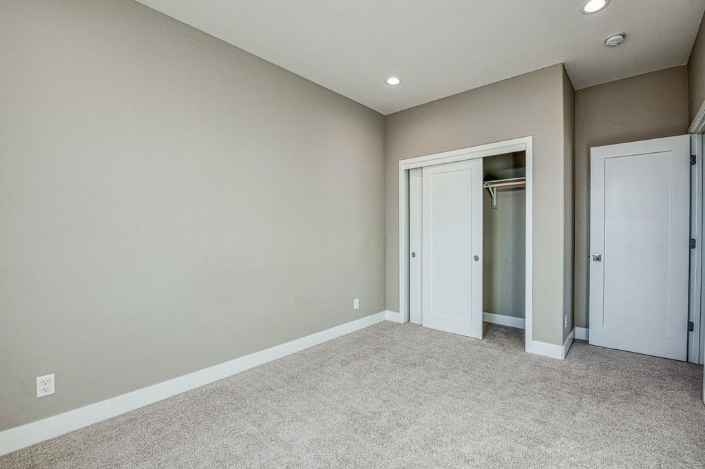 Image 41 of property listing at 4338 Monarch Place, Madera, CA 93636