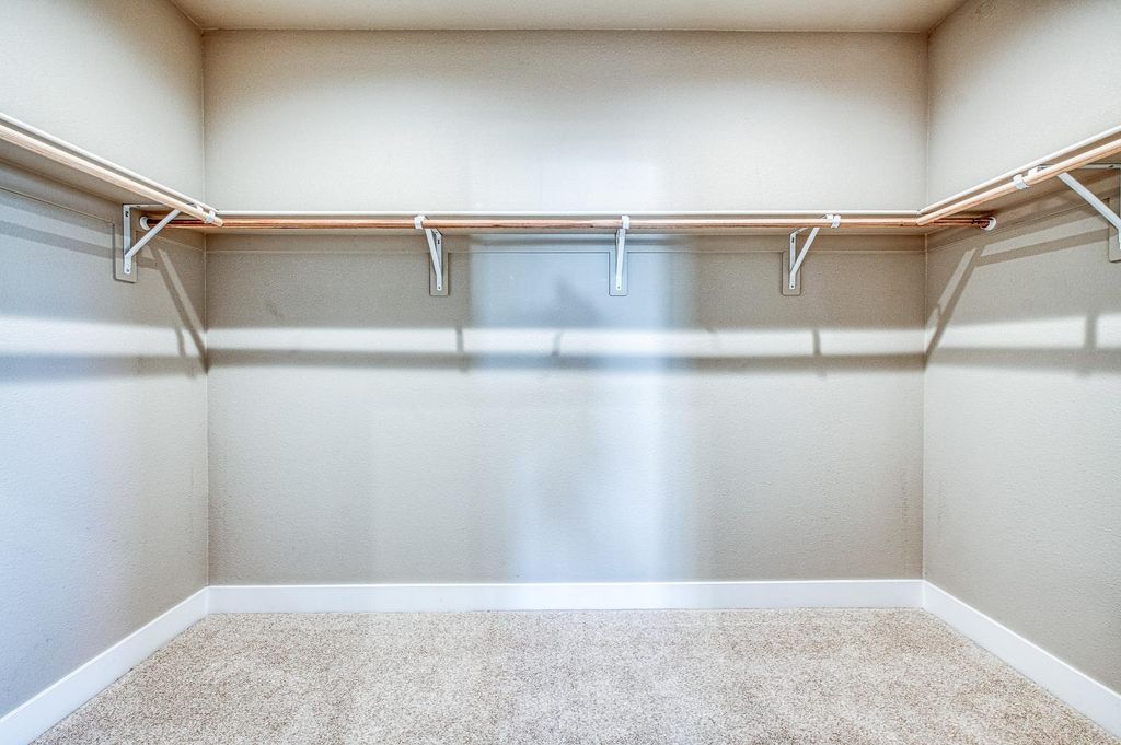 Image 48 of property listing at 4338 Monarch Place, Madera, CA 93636