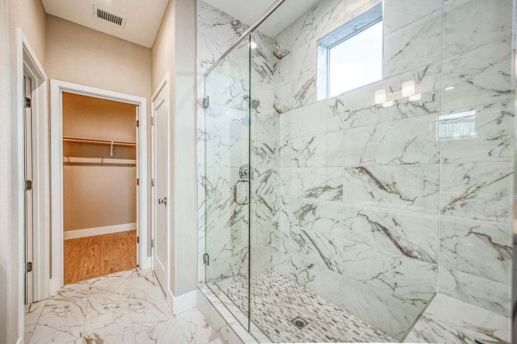 Image 53 of property listing at 4338 Monarch Place, Madera, CA 93636