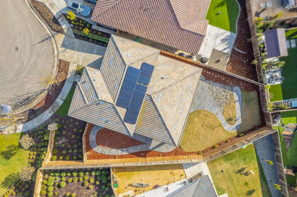 Image 63 of property listing at 4338 Monarch Place, Madera, CA 93636