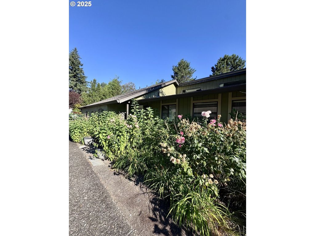 9020 Sw 130TH Ave, Beaverton, OR 97008