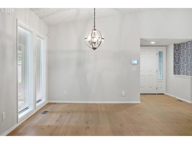 3406 Ne 127TH St, Vancouver, WA 98686