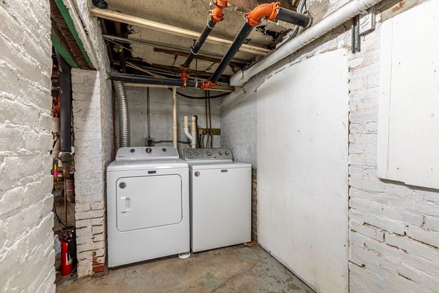 52 Cooper St. 2, Boston, MA 02113