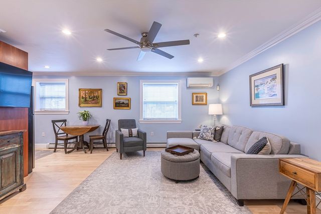 52 Cooper St. 2, Boston, MA 02113