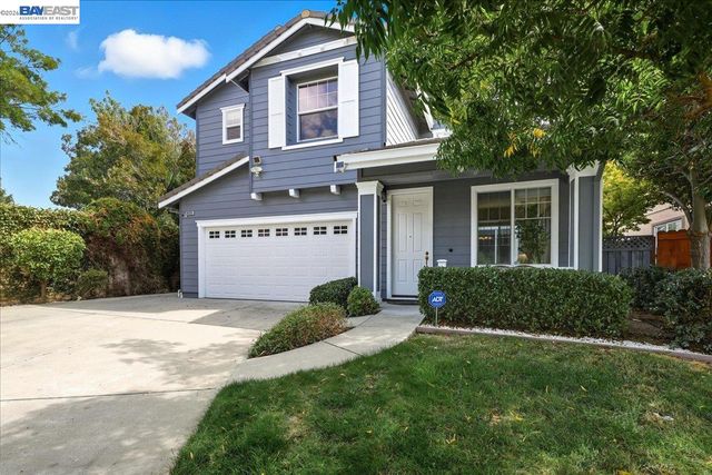 38393 Amaryllis Pl, Newark, CA 94560