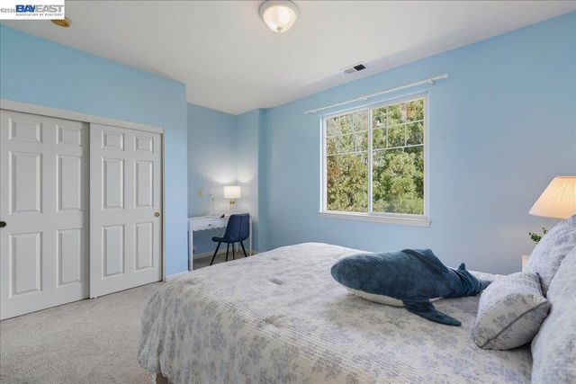 38393 Amaryllis Pl, Newark, CA 94560