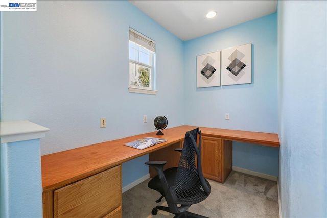 38393 Amaryllis Pl, Newark, CA 94560