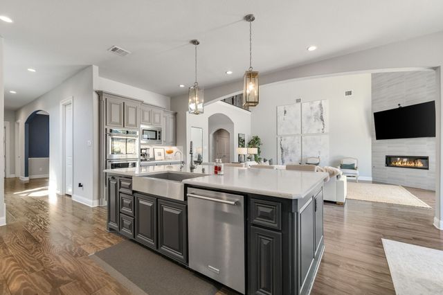 3408 Mark Twain Boulevard, Flower Mound, TX 75022
