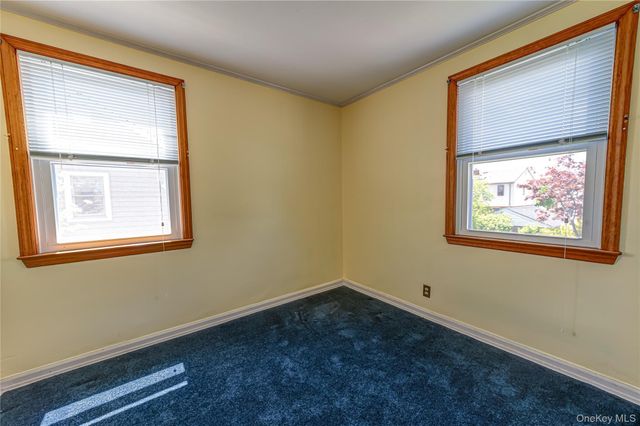 375 Latham Road, Mineola, NY 11501