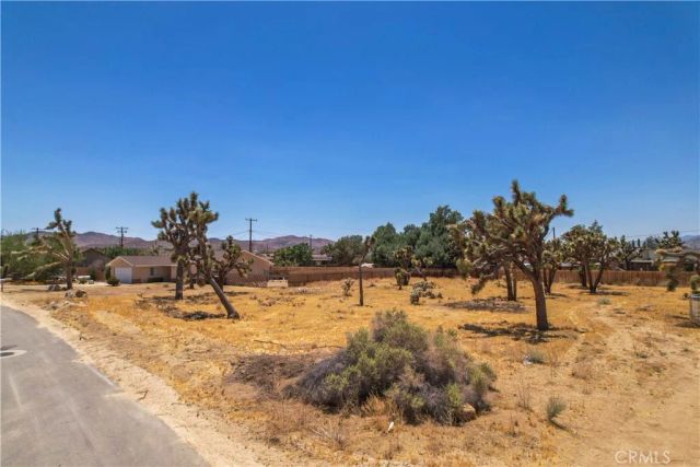 6560 Prescott, Yucca Valley, CA 92284