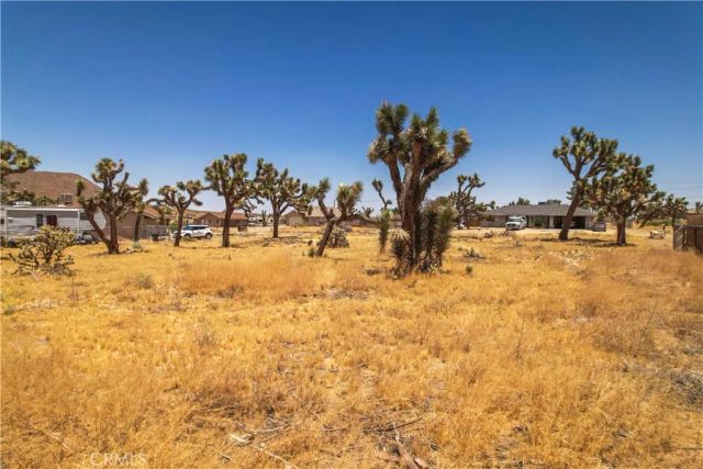 6560 Prescott, Yucca Valley, CA 92284