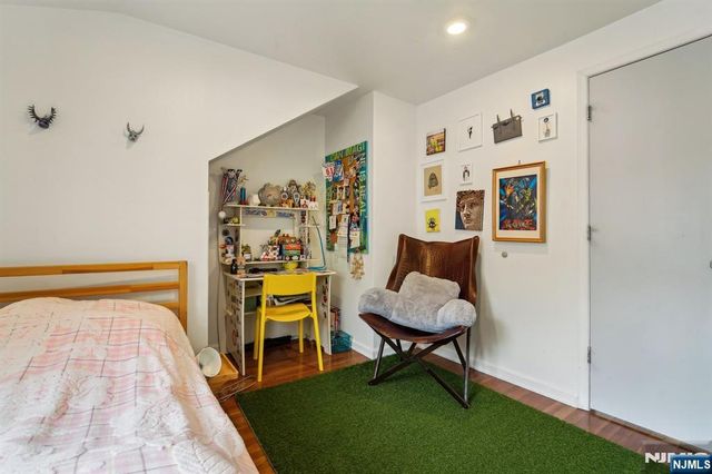 120 Gordon Avenue, Tenafly, NJ 07670