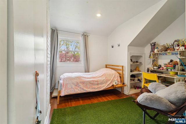120 Gordon Avenue, Tenafly, NJ 07670