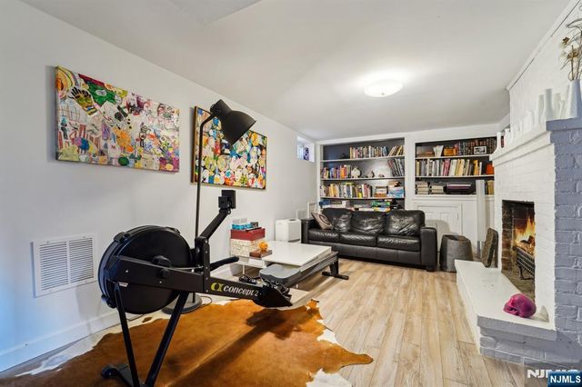 120 Gordon Avenue, Tenafly, NJ 07670