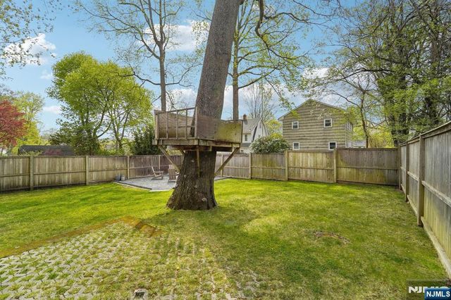 120 Gordon Avenue, Tenafly, NJ 07670